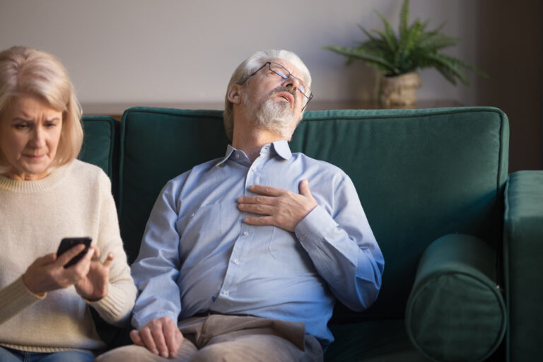 Anxious wife call emergency for husband having heart attack